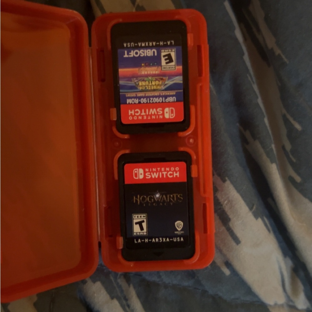 Nintendo Switch Game Cards in red Case